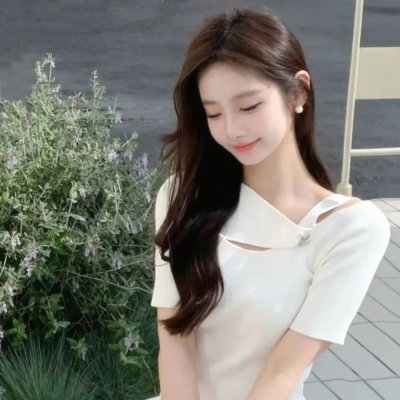 玫瑰于灰烬中重绽